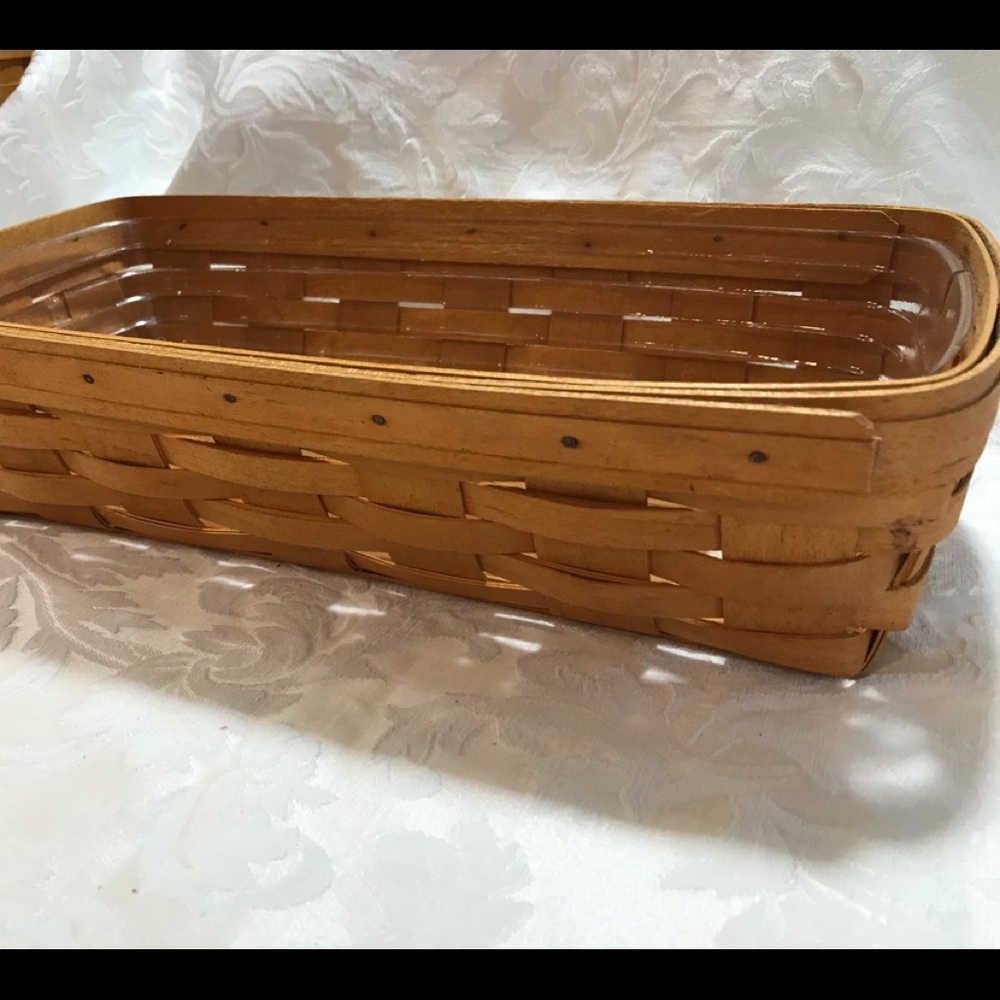 Longaberger bread basket with plastic liner